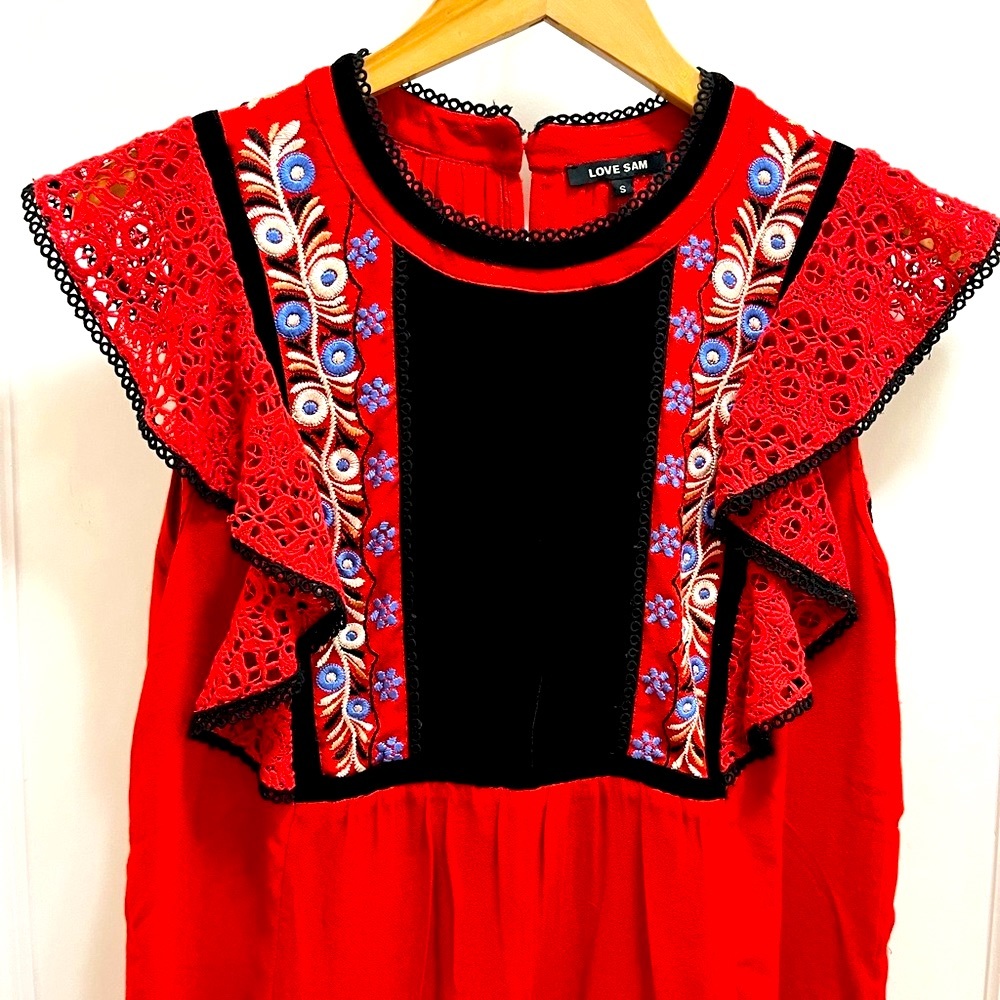 Anthropologie Mexican-inspired Blouse